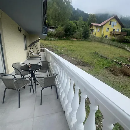 Gruener Exklusiv Apartment