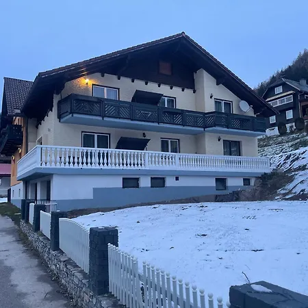 아파트 Gruener Exklusiv