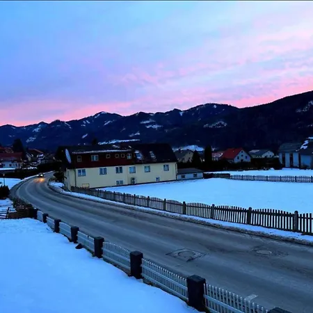 아파트 Gruener Exklusiv *